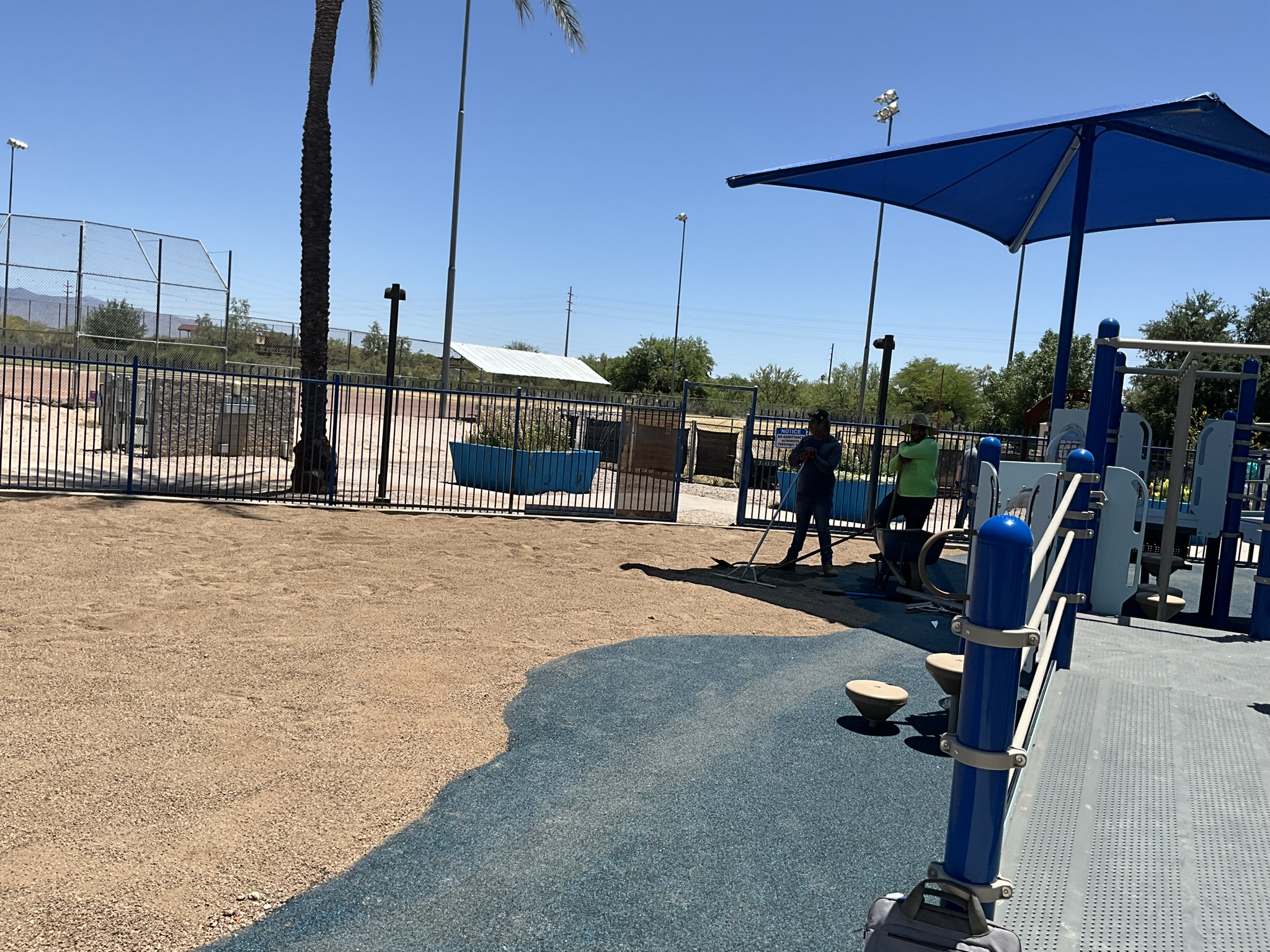 Decorative hardscape