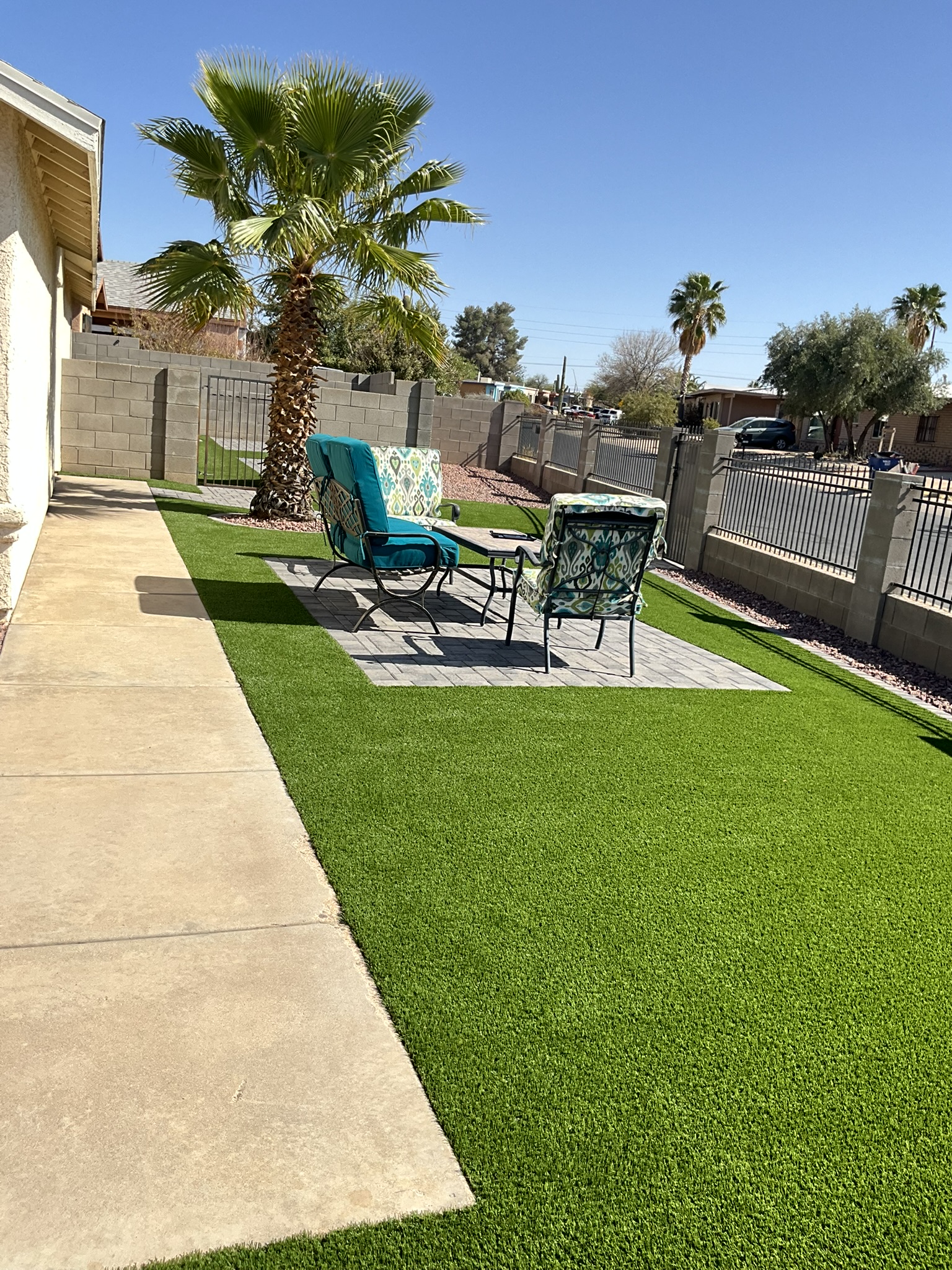 Front yard modern design